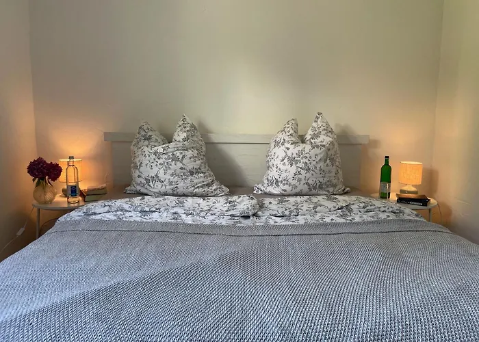 公寓 Utes Stube 新维德